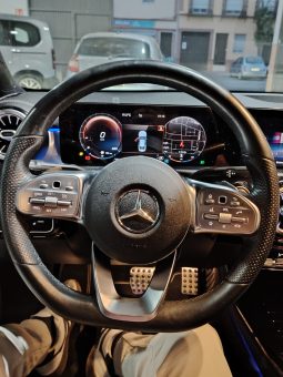 MERCEDES BENZ CLA lleno