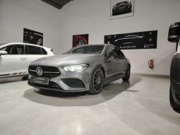 MERCEDES BENZ CLA lleno